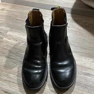 Doc Marten Chelsea Boots